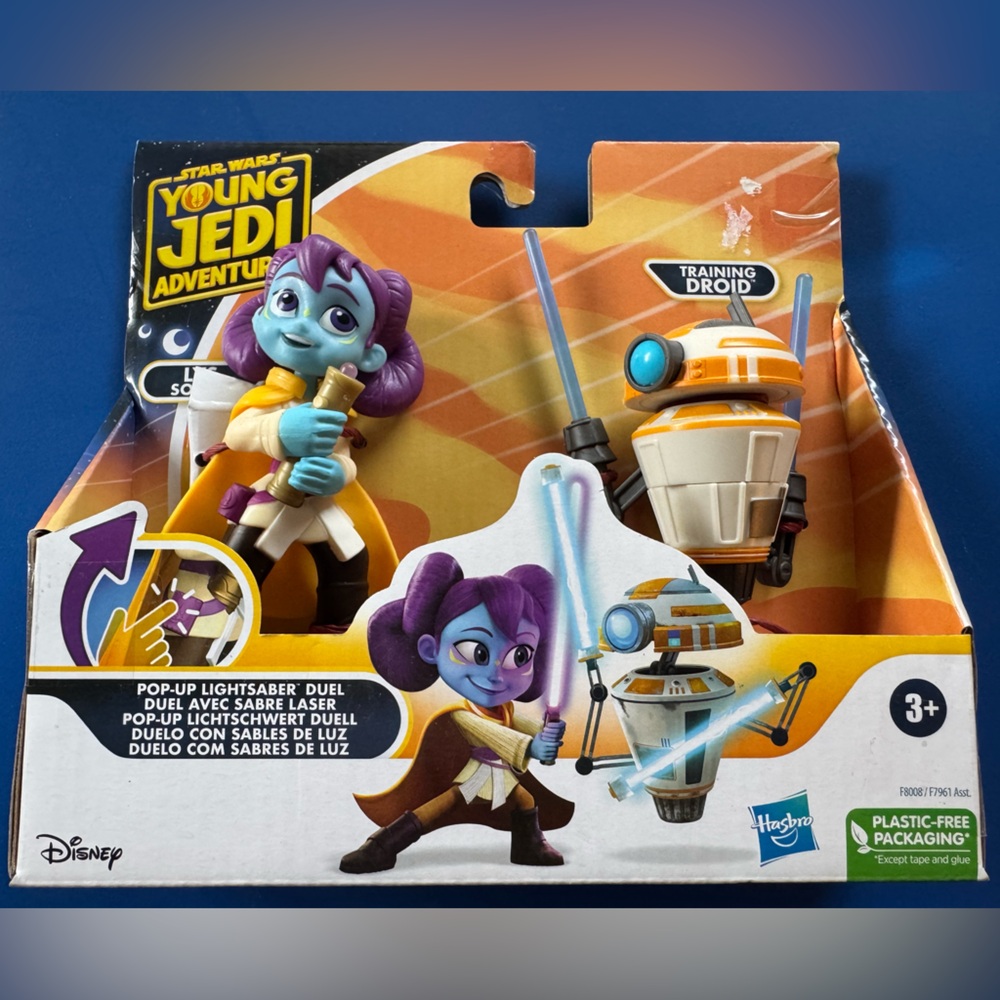 NIB Hasbro Star Wars Young Jedi Adventures Figures Lys & droid popup lightsaber
